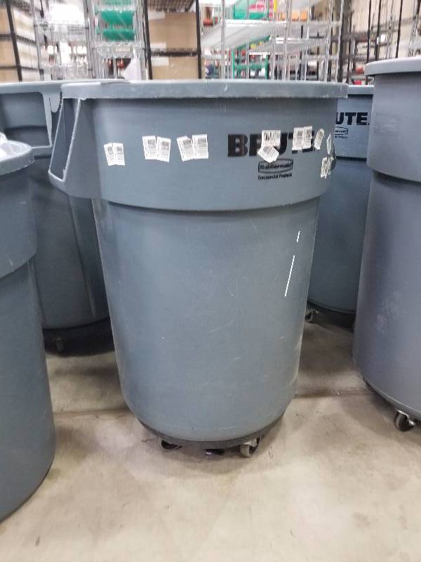 lot 1636 image: Brute by Rubbermaid Trash Can with Roller base