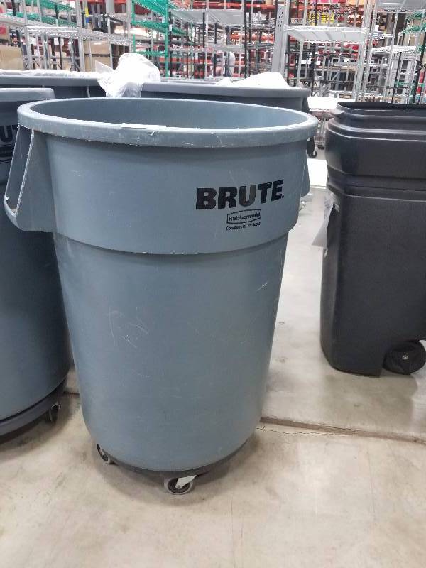 lot 1646 image: Brute by Rubbermaid Trash Can with Roller base