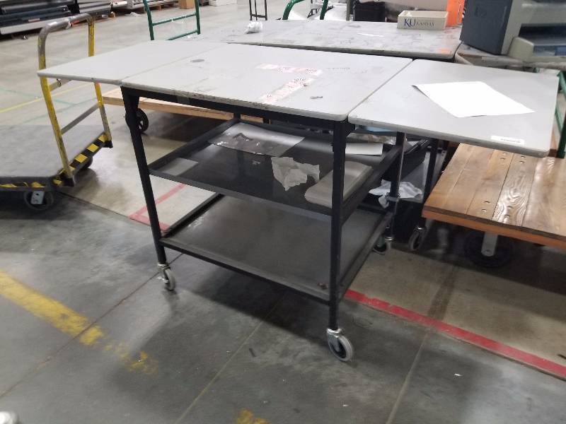 lot 1651 image: Rolling Work Station