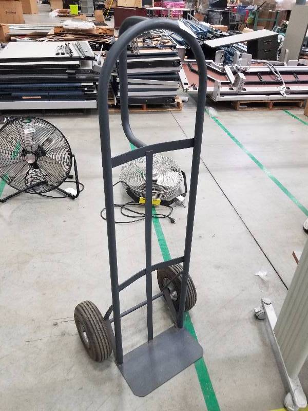 lot 1670 image: Gray 2 wheel dolly