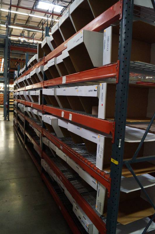 lot 1015 image: Speed Rack Pallet Racks 10 Tall 8 Wide 44 Deep - 4 openings
