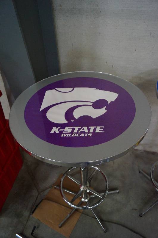 lot 2023 image: K-State Hi top bar table