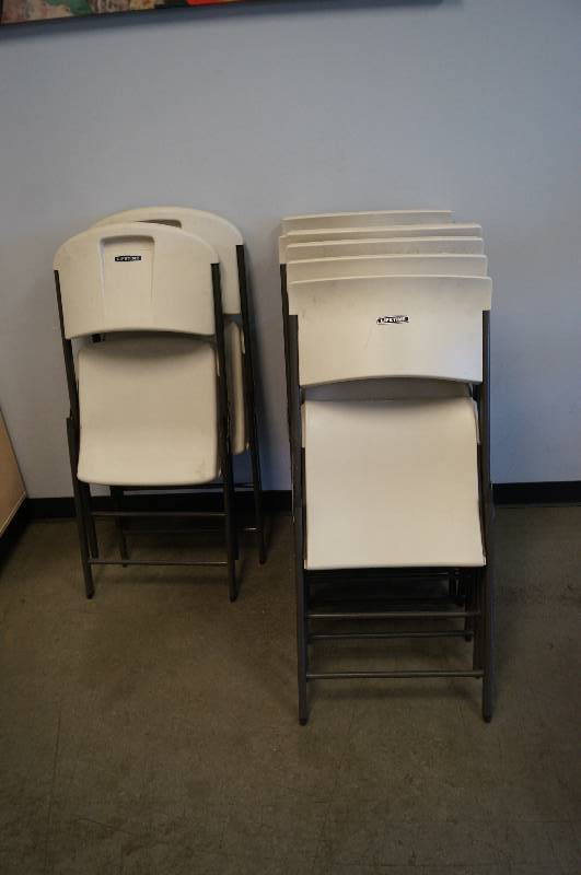 lot 2028 image: Lot of 8 lifetime folding Chairs
