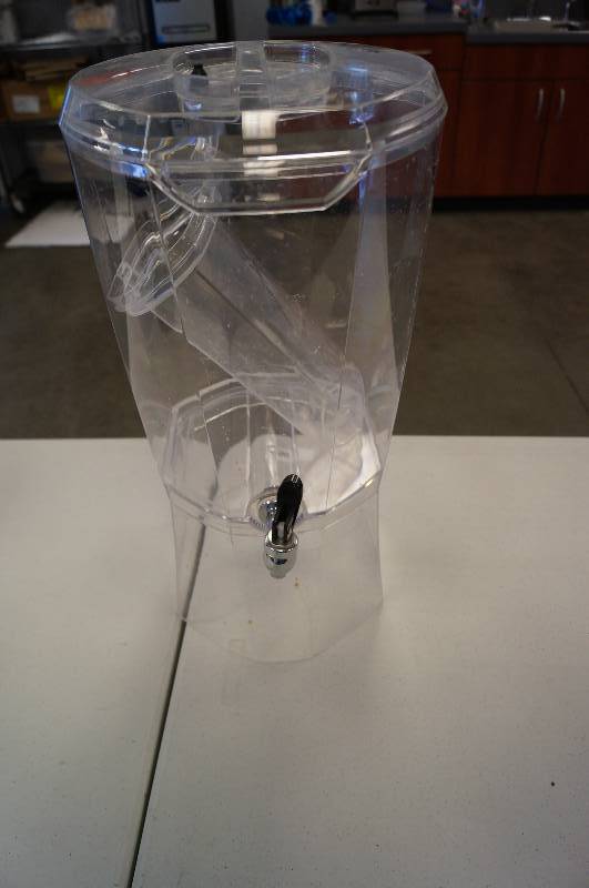 lot 2058 image: Clear Drink Dispensor