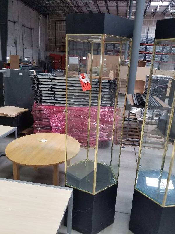 lot 1724 image: Hexigon Display cabinet