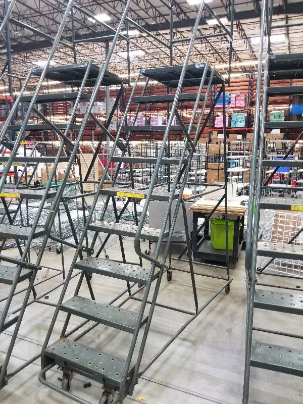 lot 1696 image: Gillis 9 Step Warehouse ladder