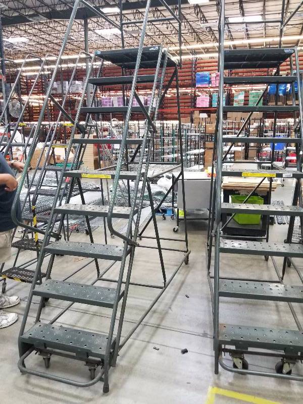 lot 1697 image: Gillis 9 Step Warehouse ladder
