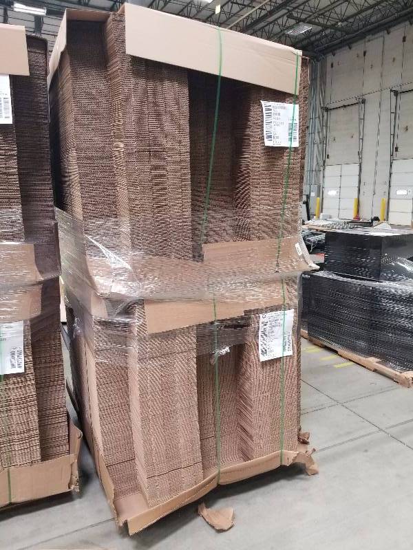 lot 1717 image: Pallet of Bin boxes
