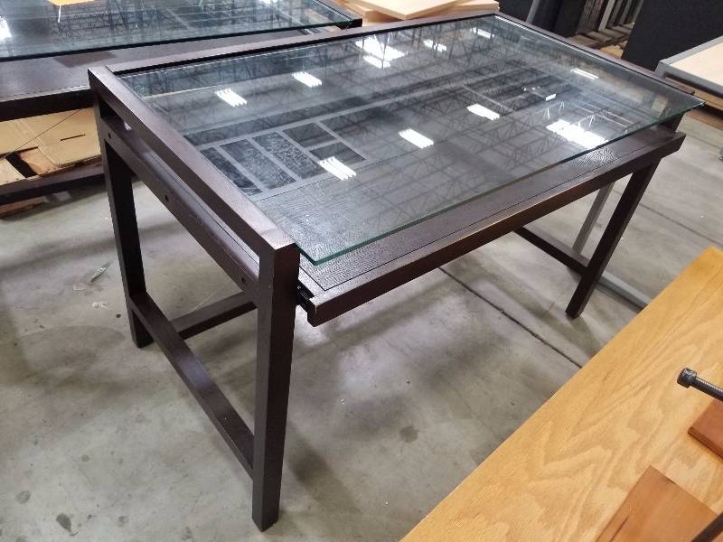 lot 1739 image: Glass Top Roll out desk  display