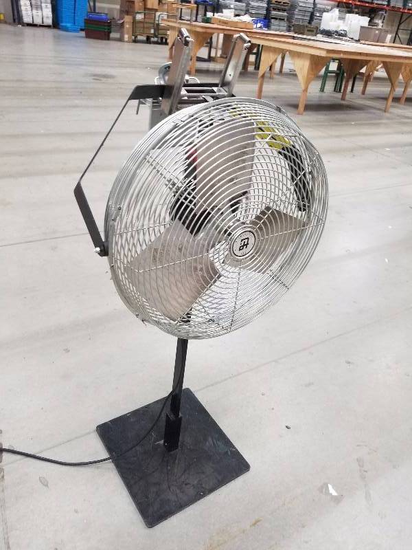 lot 1754 image: Commerial Fan w stand