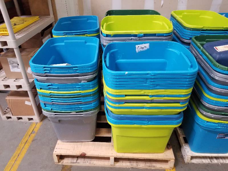 lot 1881 image: Pallet of approximately 100 Totes  tubs  deep