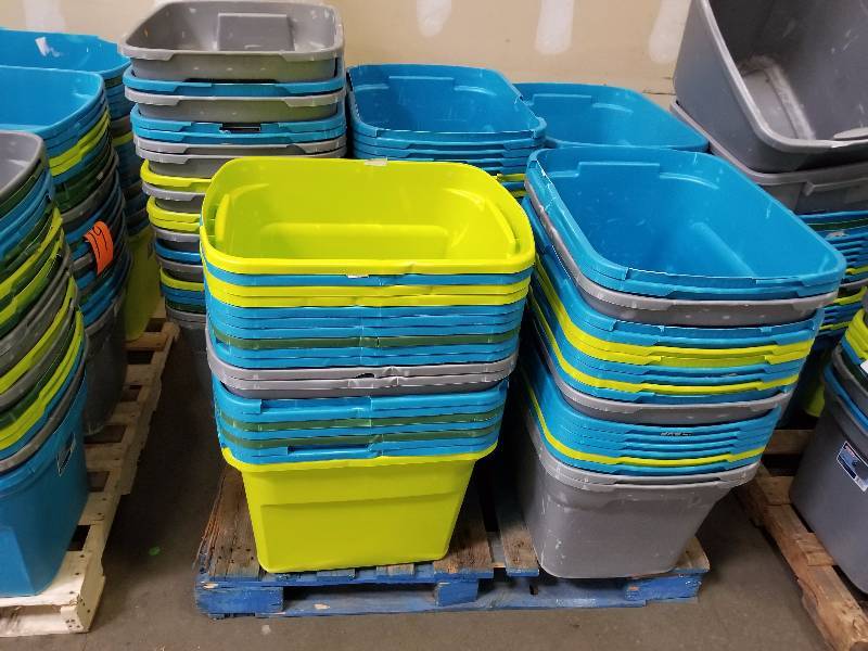 lot 1880 image: Pallet of approximately 100 Totes  tubs  deep