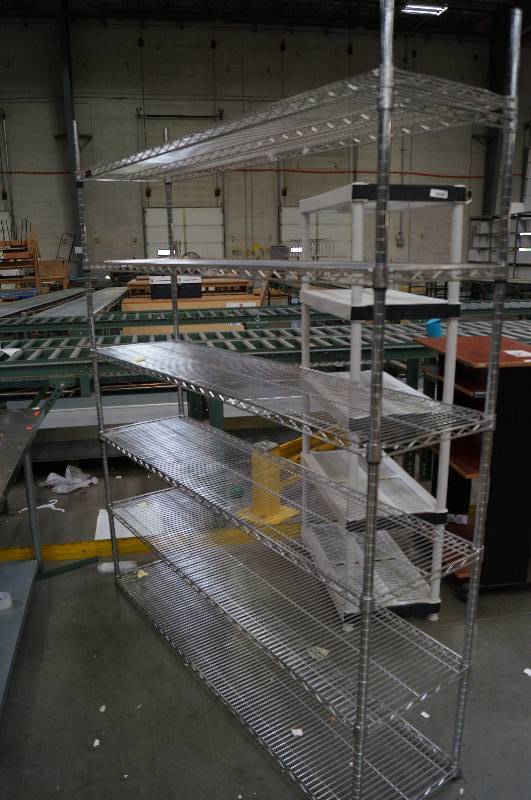 lot 1216 image: Metro Rack