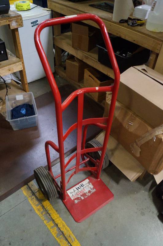lot 1241 image: Red 2 Wheel Dolly