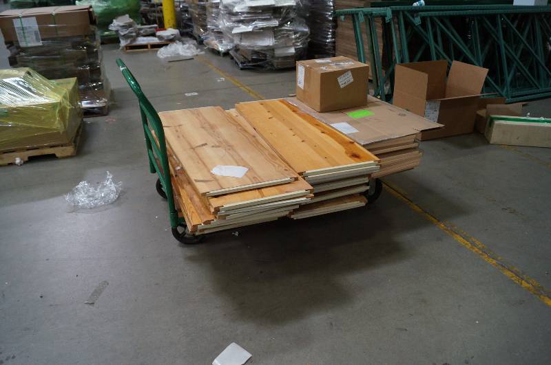 lot 1246 image: Wooden flatbed industrial cart
