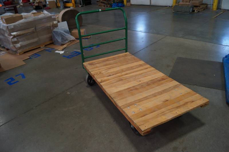 lot 1254 image: Wooden flatbed industrial cart