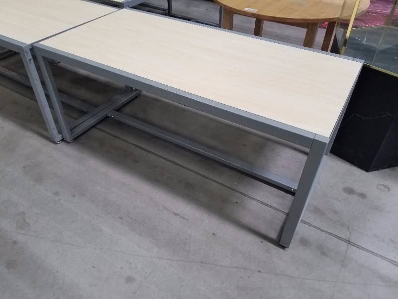 lot 1726 image: Metal and wood table