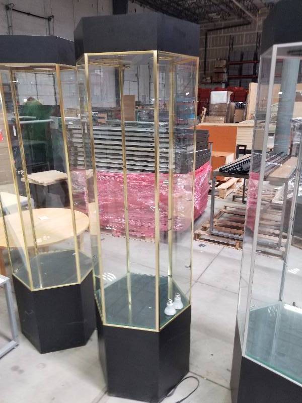 lot 1723 image: Hexigon Display cabinet