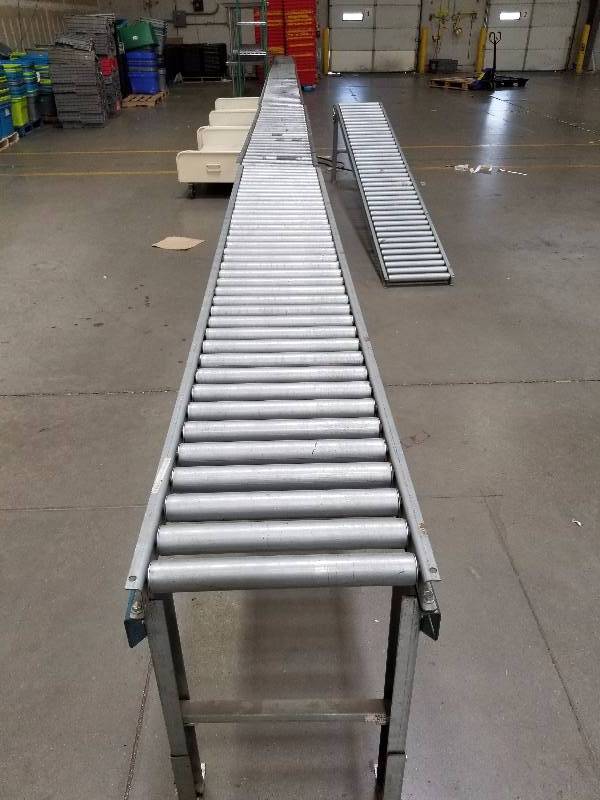 lot 3002 image: Gravity Rollers 16 x 10 foot