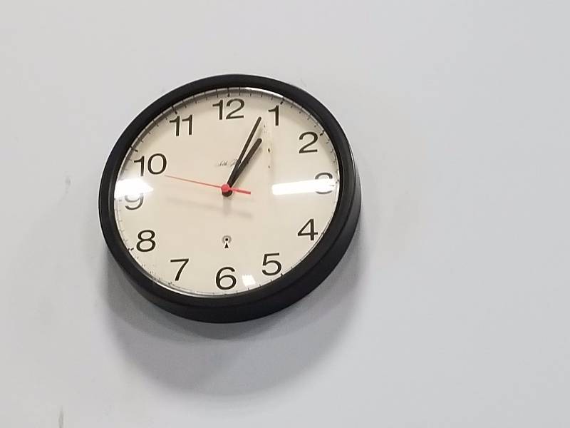 lot 3010 image: Wall Clock