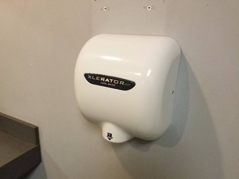 lot 3013 image: Xlerator Hand Dryer