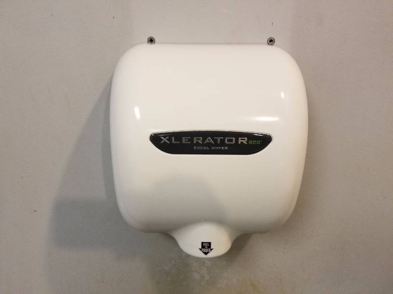 lot 3015 image: Xlerator Hand Dryer