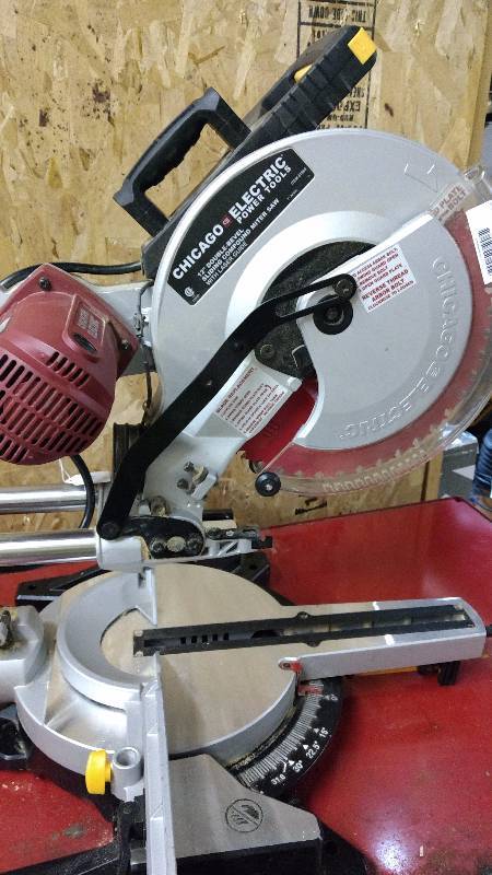 Chicago electric double online bevel miter saw