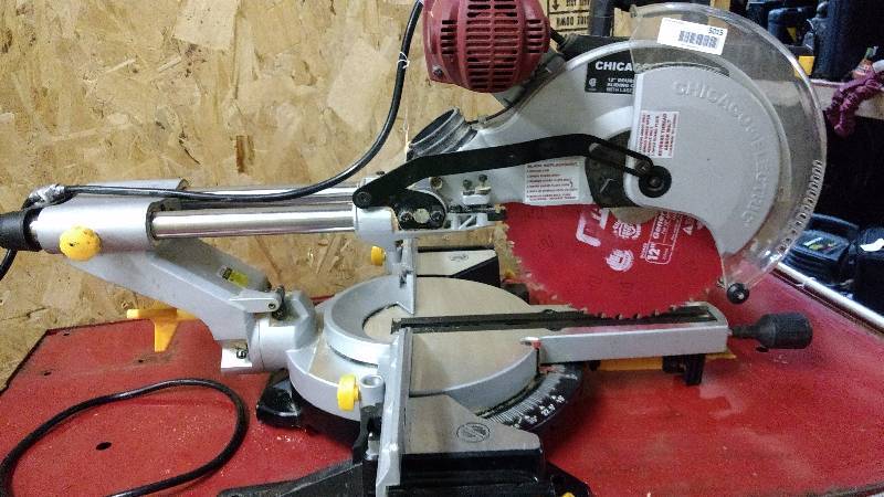 Double Bevel Sliding Compound Miter Saw 