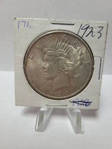 lot 21 image: 1923 PEACE DOLLAR 90% SILVER