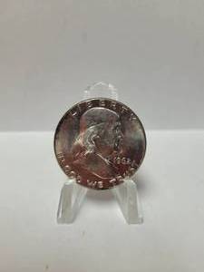 lot 50 image: 1962 FRANKLIN HALF DOLLAR 90% SILVER