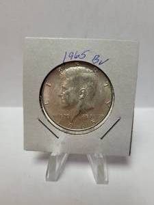 lot 68 image: 1965 KENNEDY HALF DOLLAR 40% SILVER