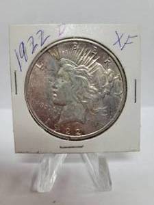 lot 209 image: 1922-D Peace Dollar--90% Silver
