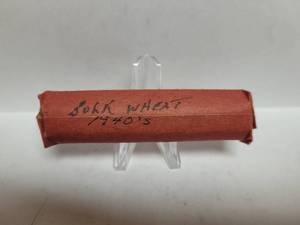 lot 489 image: 1 ROLL OF 1940S WHEAT PENNIES