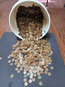 lot 590 image: 70 POUNDS OF MIXED DATE, MINT & CONDITION WHEAT PENNIES (OVER 10,000 TOTAL WHEAT PENNIES)