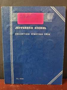 lot 699 image: 34) JEFFERSON NICKELS INCLUDING (6) 35% SILVER WAR NICKELS IN COLLECTORS BOOK