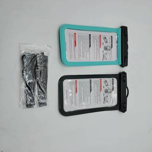 lot 13332 image: IPX8 Waterproof pouch, set of 2