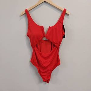 lot 13559 image: womans red one peice Swimsuit size xl