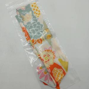 lot 13573 image: JERLA 100% Mulberry silk Scarf Head Hair Ribbon Handbag Handle wrap Tie Bundle Scarf Neckerchief Scarf for women
