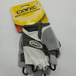lot 13588 image: bike wear gloves Grey and white size medium