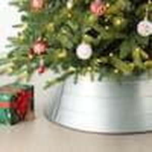 lot 54717 image: 26 Galvanized Metal Christmas Tree Collar - Silver