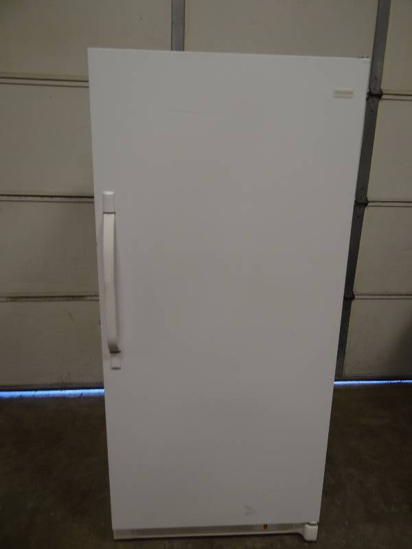 lot 1014 image: Electrolux Residential Freezer