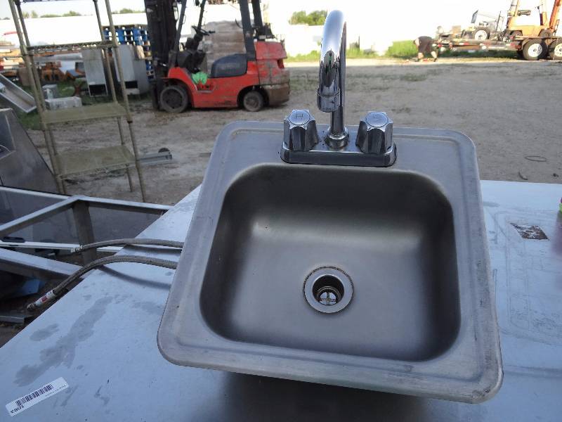 lot 1131 image: Stainless Hand Sink