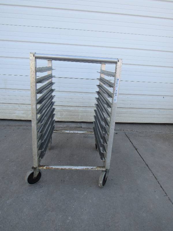 lot 1031 image: Full Size Aluminum Sheet Pan Rack