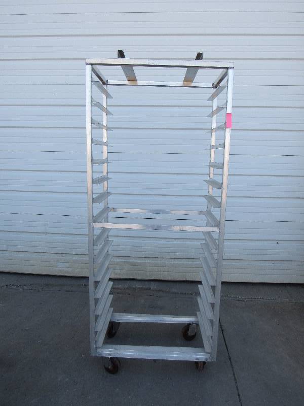 lot 1032 image: Full Size Aluminum Sheet Pan Rack