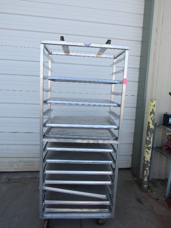 lot 1034 image: Full Size Aluminum Sheet Pan Rack