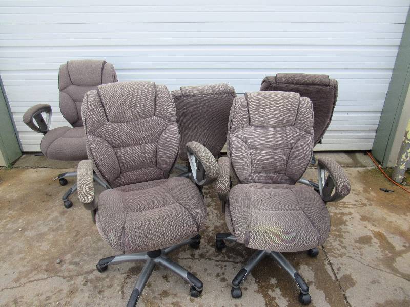 lot 1086 image: Lot of (5) Lane Brand Office Chairs