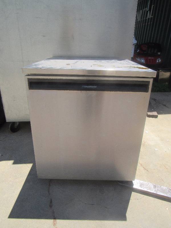 lot 1118 image: Delfield 27 Single Door Undercounter Cooler