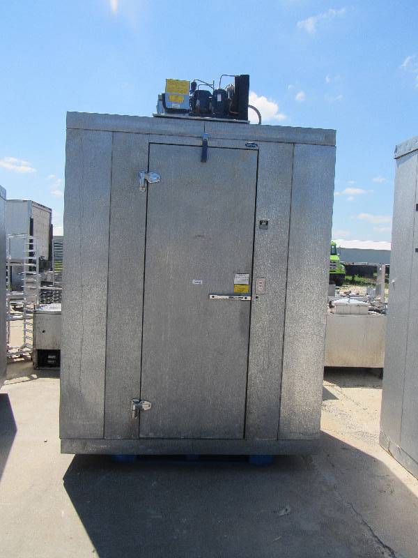 lot 1124 image: Norlake 72x48 Walk-In Cooler