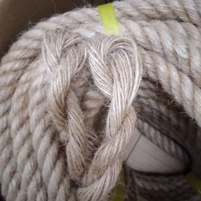 Twisted Manila Rope 3/4 in x 100 ft Natural Jute Rope Thick Hemp