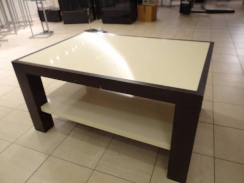 lot 1176 image: Wooden Display Table